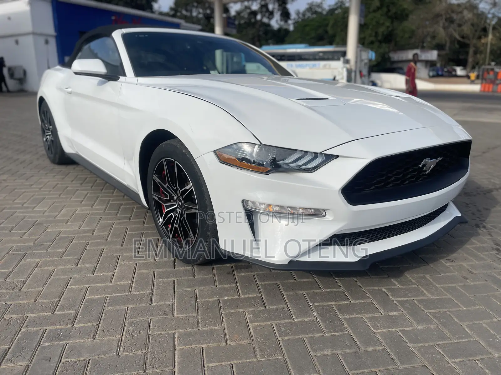 Ford Mustang 2021 White