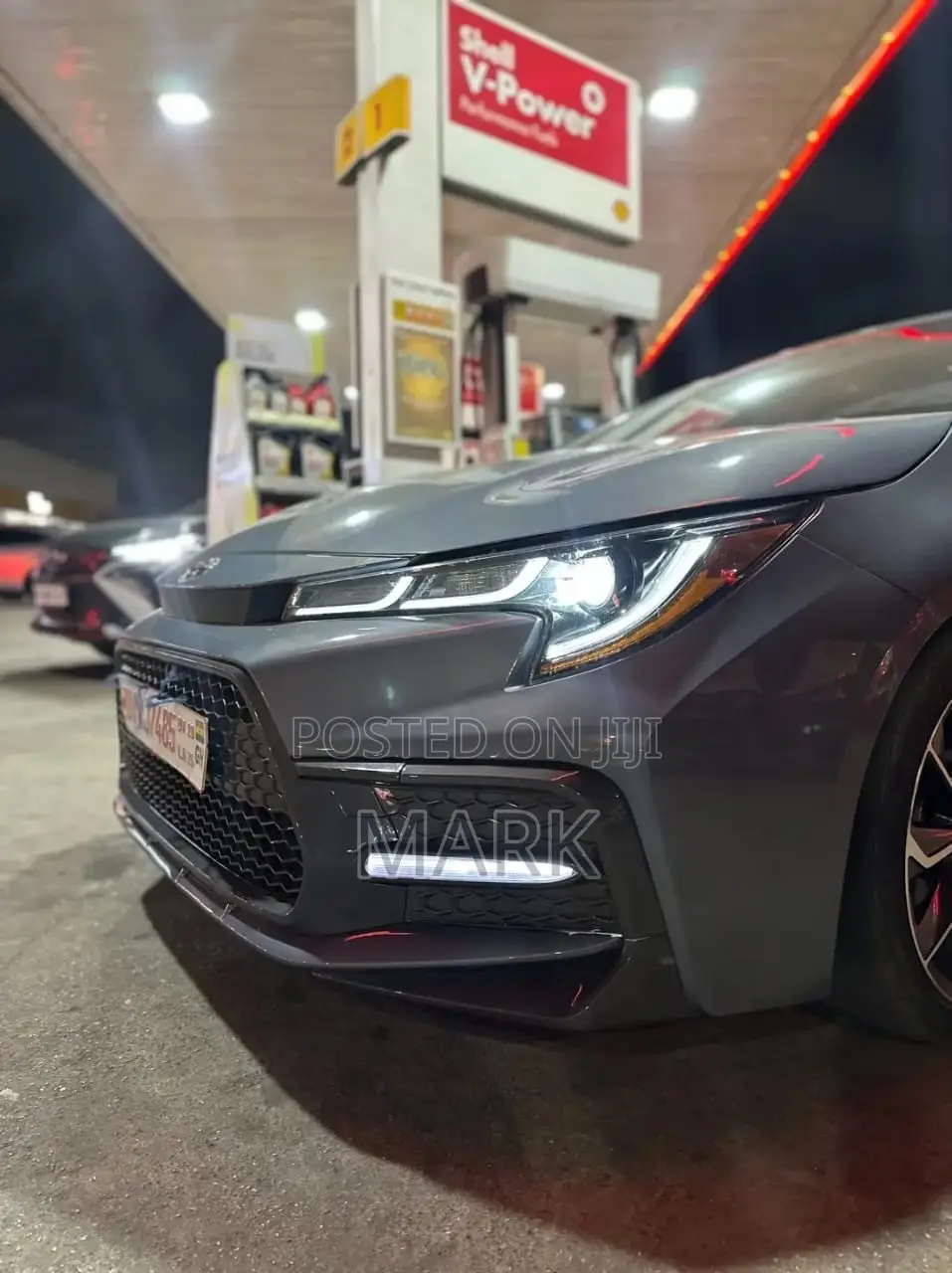 Toyota Corolla SE 2021 Blue