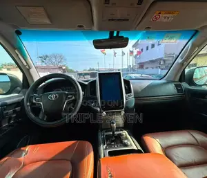 Toyota Land Cruiser 2018 Black