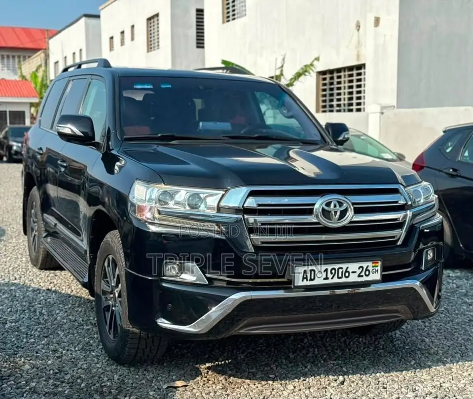 Toyota Land Cruiser 2018 Black