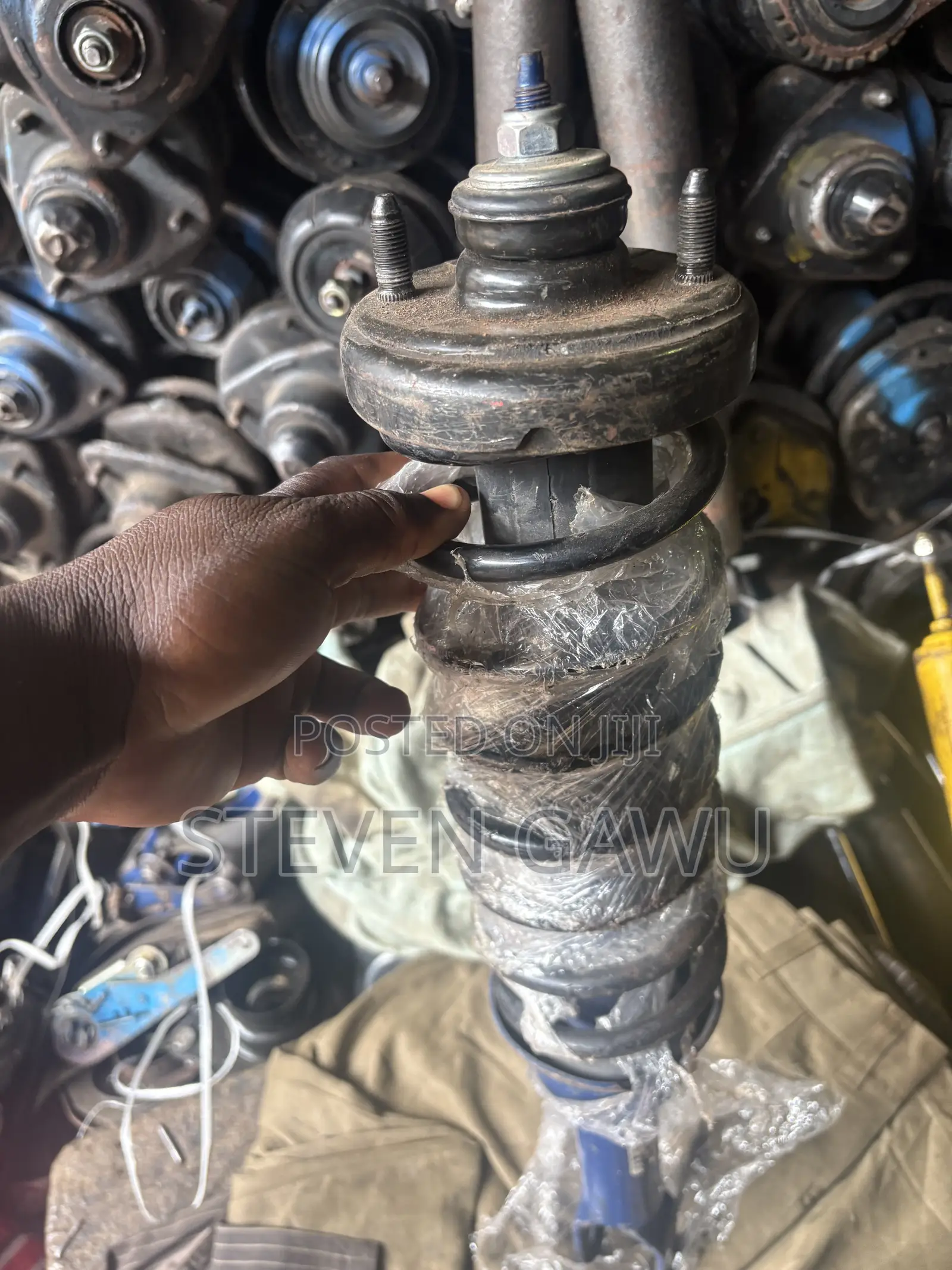 Honda Civic 1998 Back Shocks