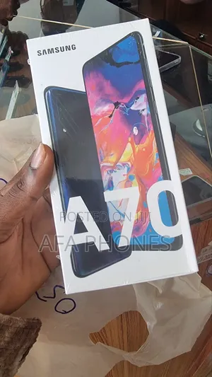 New Samsung Galaxy A70 128 GB Black