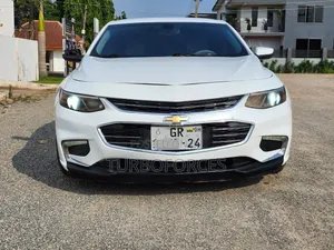 Chevrolet Malibu 2017 White