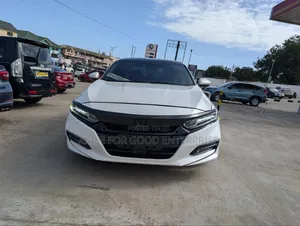 Honda Accord Sport (1.5L 4cyl Turbo CVT) 2019 White