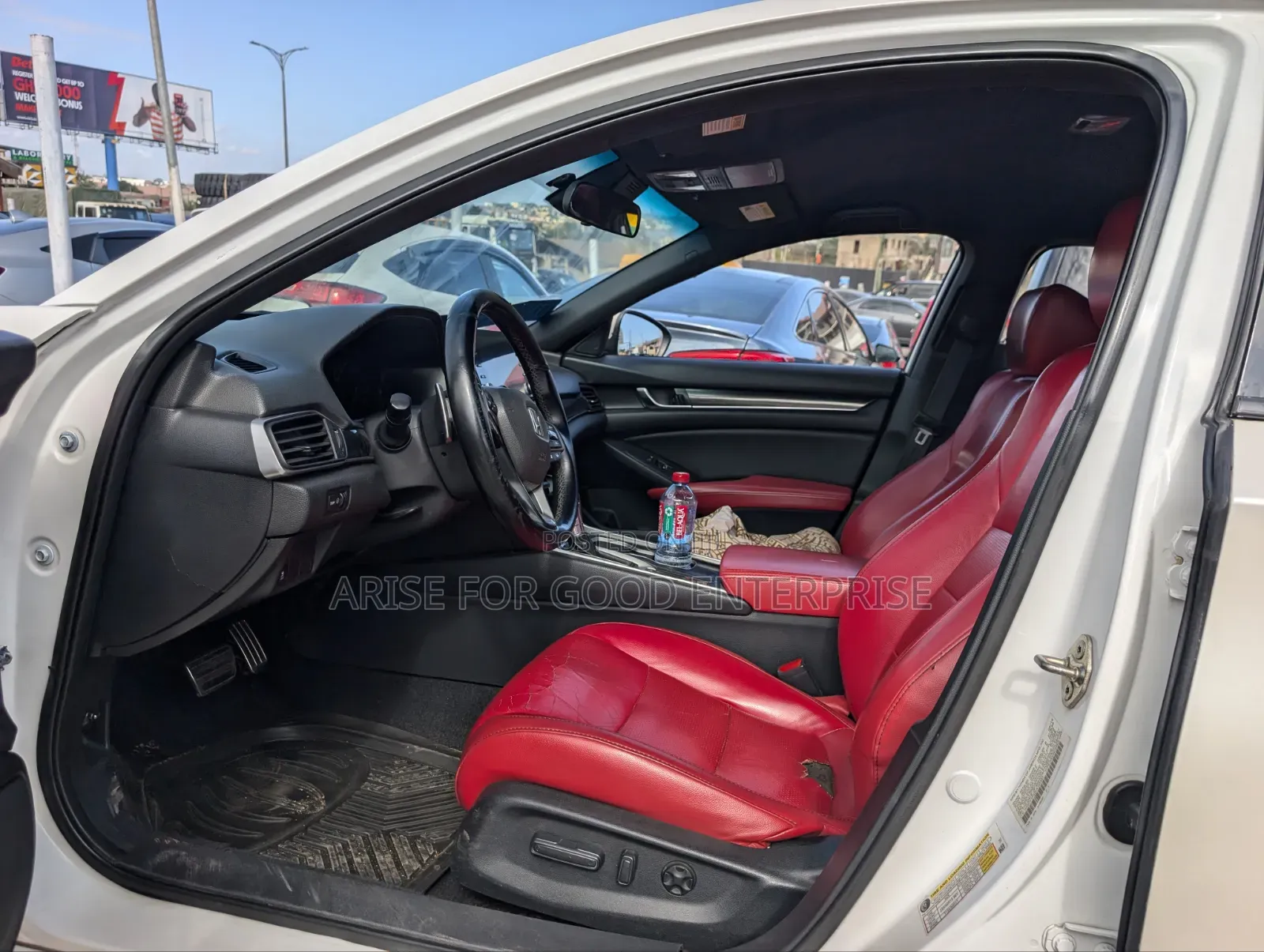 Honda Accord Sport (1.5L 4cyl Turbo CVT) 2019 White