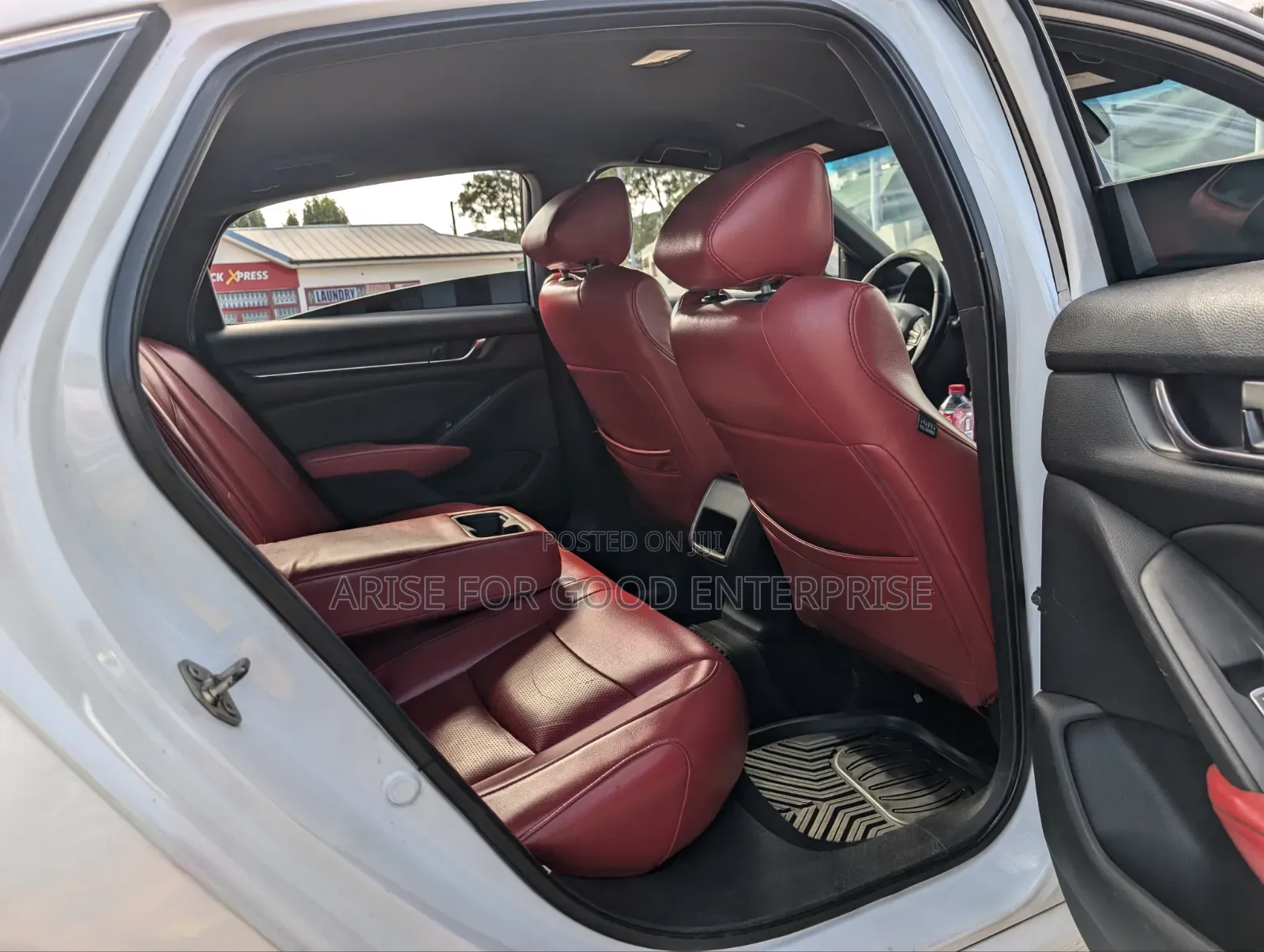 Honda Accord Sport (1.5L 4cyl Turbo CVT) 2019 White