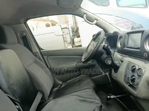 Nissan NV200 2010 Black