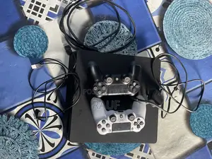 Ps4 Slim With 10 Games