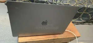 Laptop Apple MacBook Pro 2017 8GB Intel Core i5 SSD 256GB