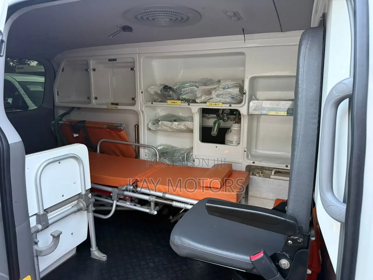 Hyundai Starex 2014 White