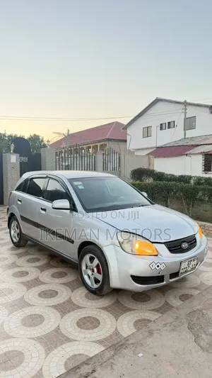 Kia Rio 1.5 LS 2009 Silver