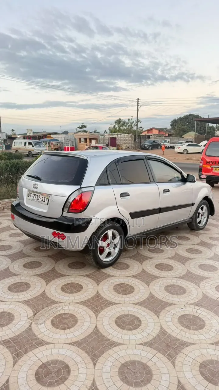 Kia Rio 1.5 LS 2009 Silver