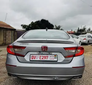 Honda Accord 2022 Silver