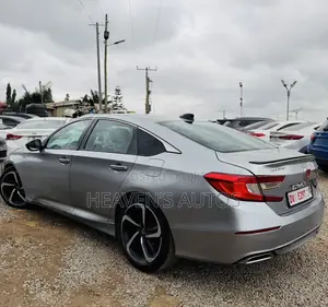 Honda Accord 2022 Silver