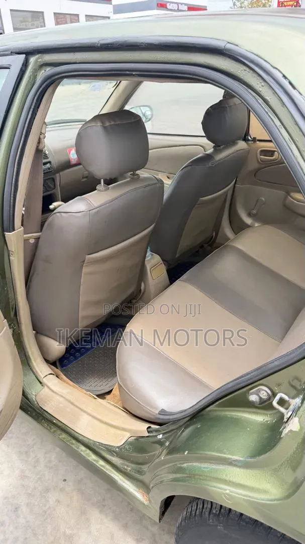 Toyota Corolla 1.6 Sedan 2002 Green