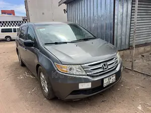 Honda Odyssey EX-L Passenger Van (3.5L 6cyl 6A) 2016 Silver
