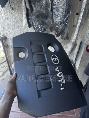 Toyota Corolla 2009-19 Engine Up Cover