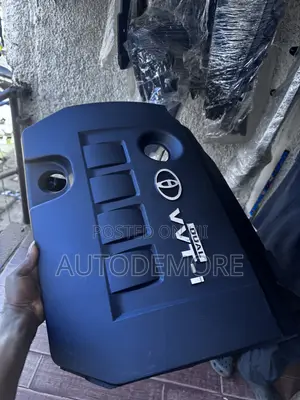Toyota Corolla 2009-19 Engine Up Cover
