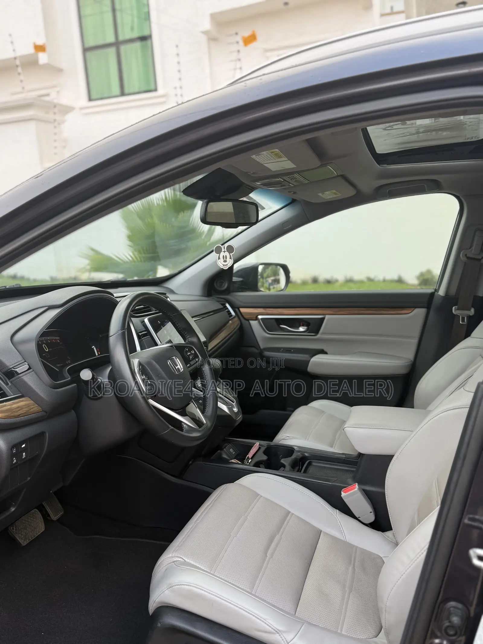 Honda CR-V Touring AWD 2019 Gray