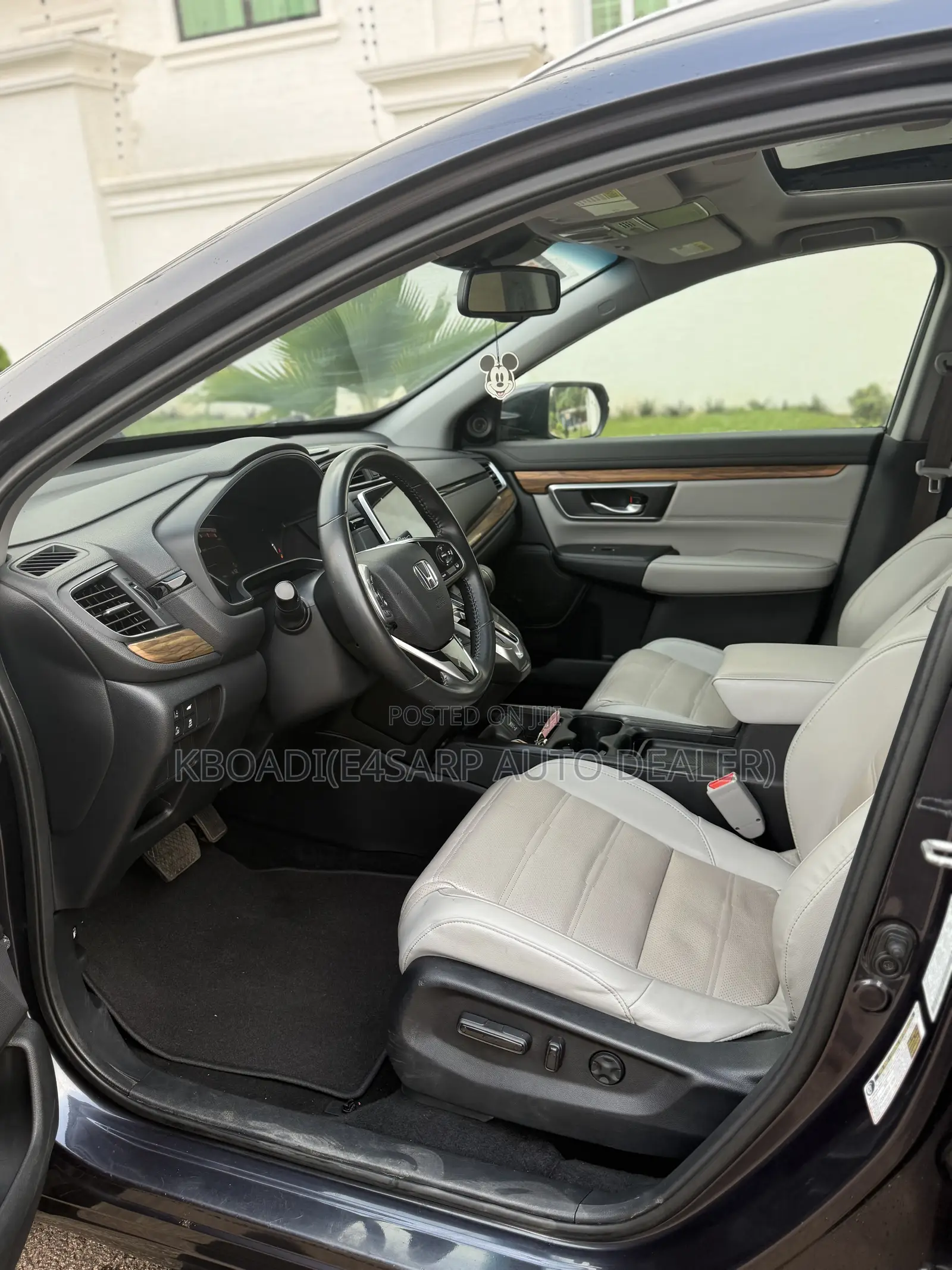 Honda CR-V Touring AWD 2019 Gray