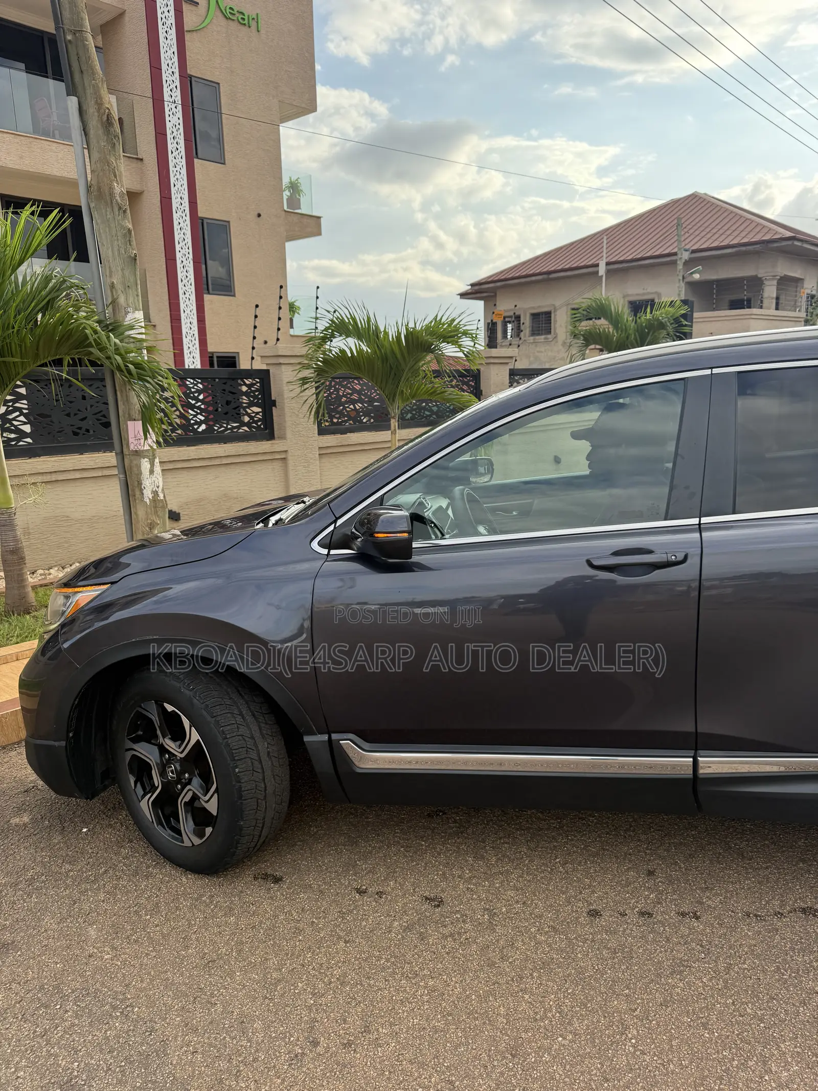 Honda CR-V Touring AWD 2019 Gray