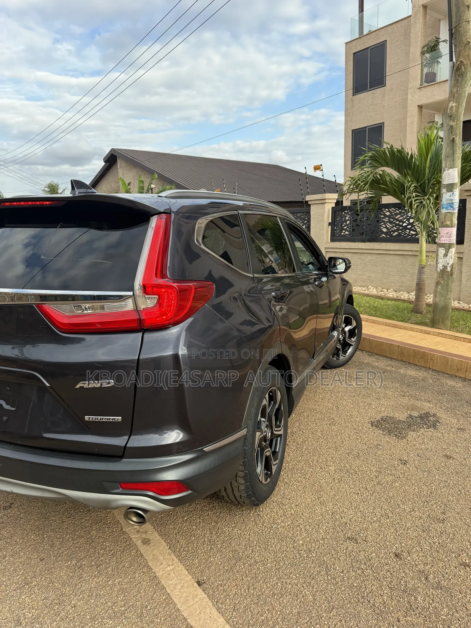 Honda CR-V Touring AWD 2019 Gray