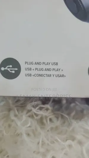 The Targus Wired Stereo Headset (AEH102)