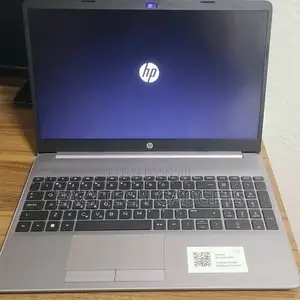 Laptop HP 255 G8 8GB AMD Ryzen 5 SSD 256GB