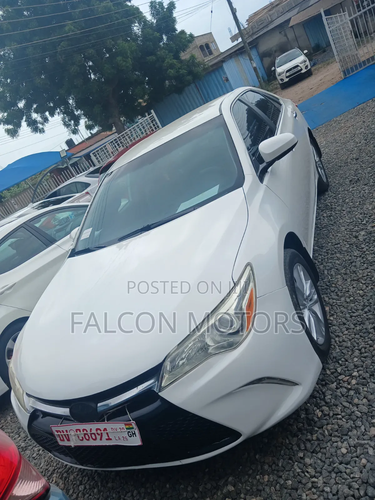 Toyota Camry 2016 White