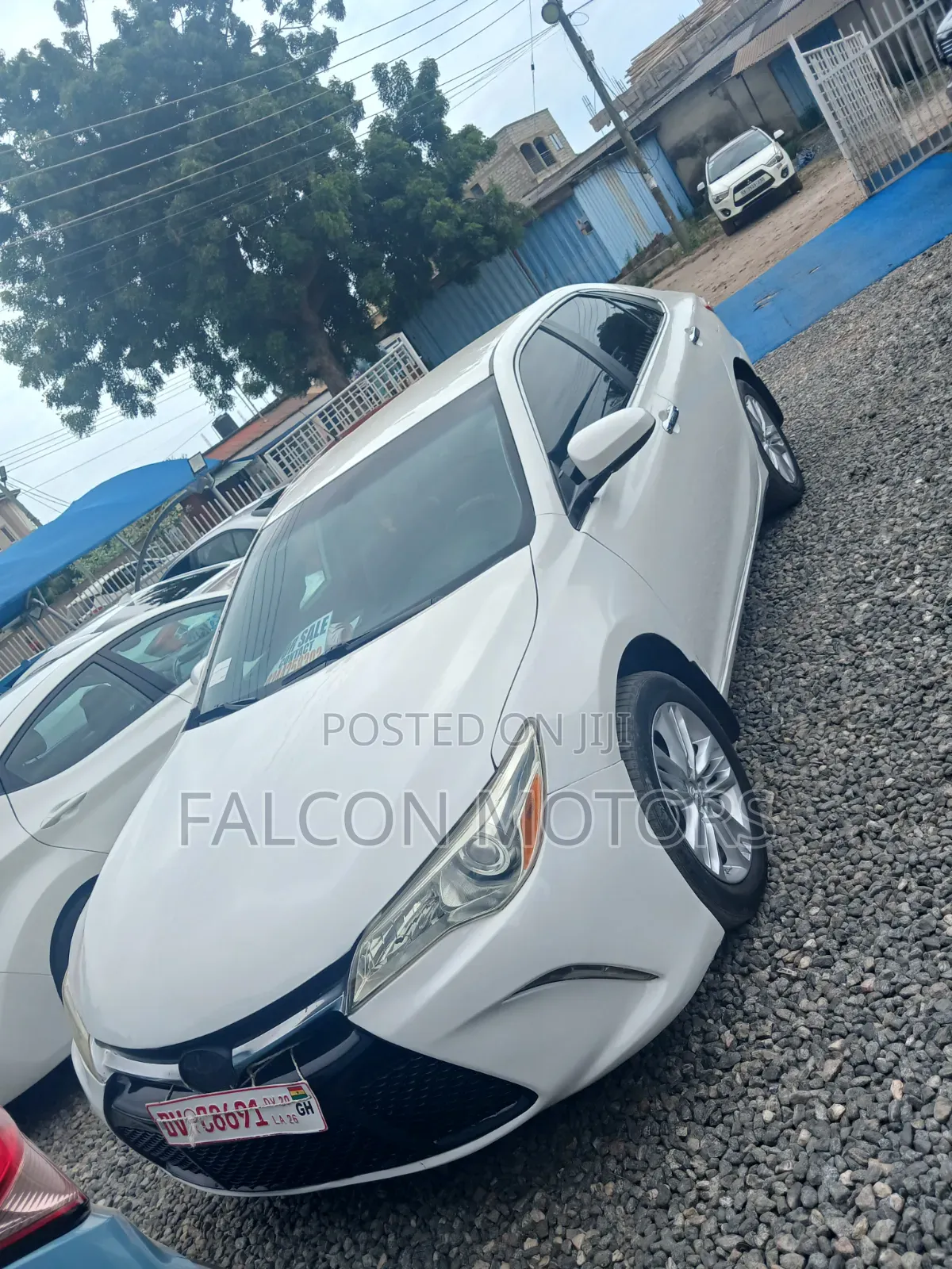 Toyota Camry 2016 White
