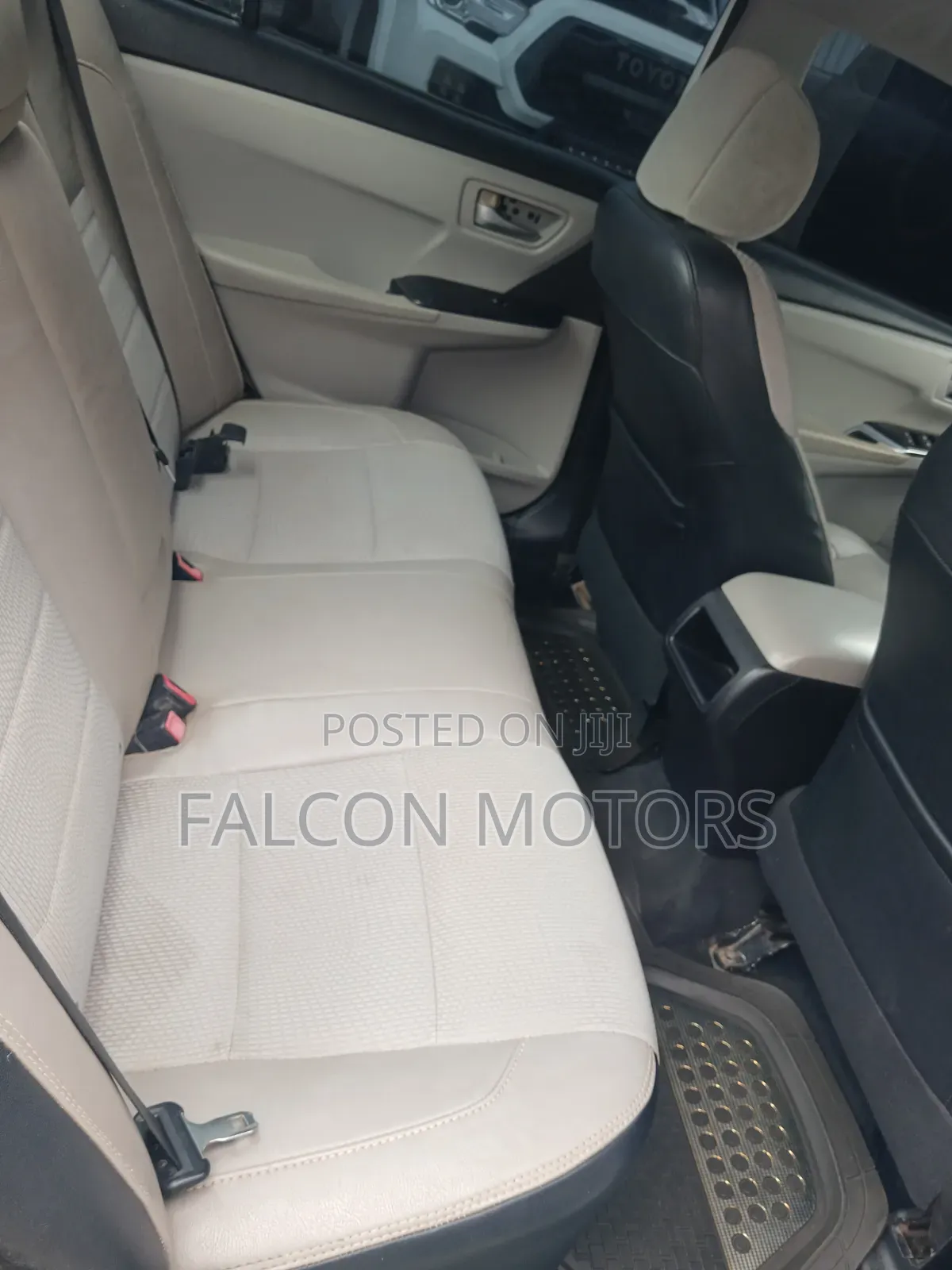 Toyota Camry 2016 White