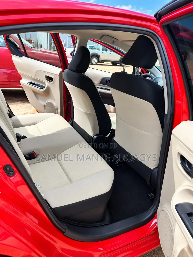 Toyota Aqua 2013 Red