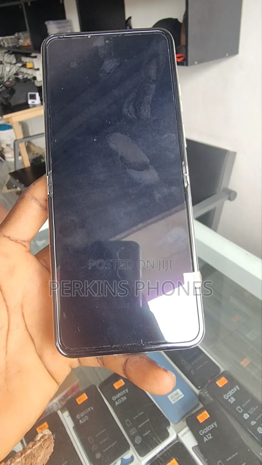 New LG Wing 5G 256 GB Black