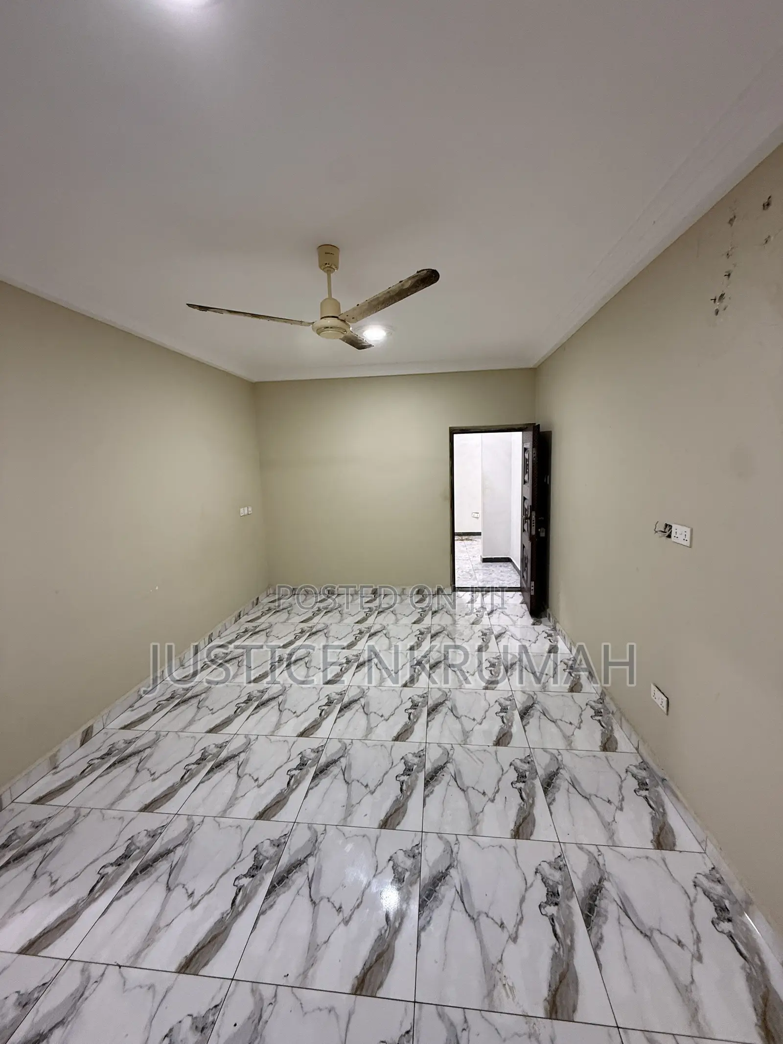 2bdrm Apartment in Mr Justice Estate, West Hills Mall Area for rent