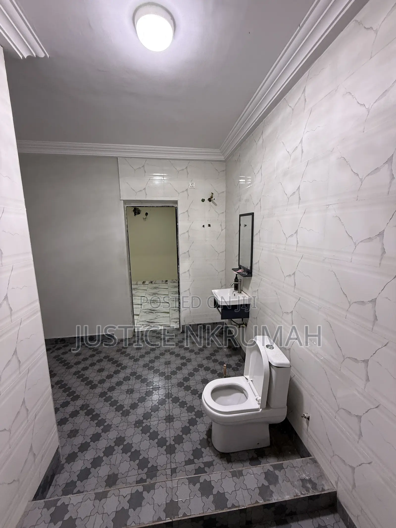 2bdrm Apartment in Mr Justice Estate, West Hills Mall Area for rent