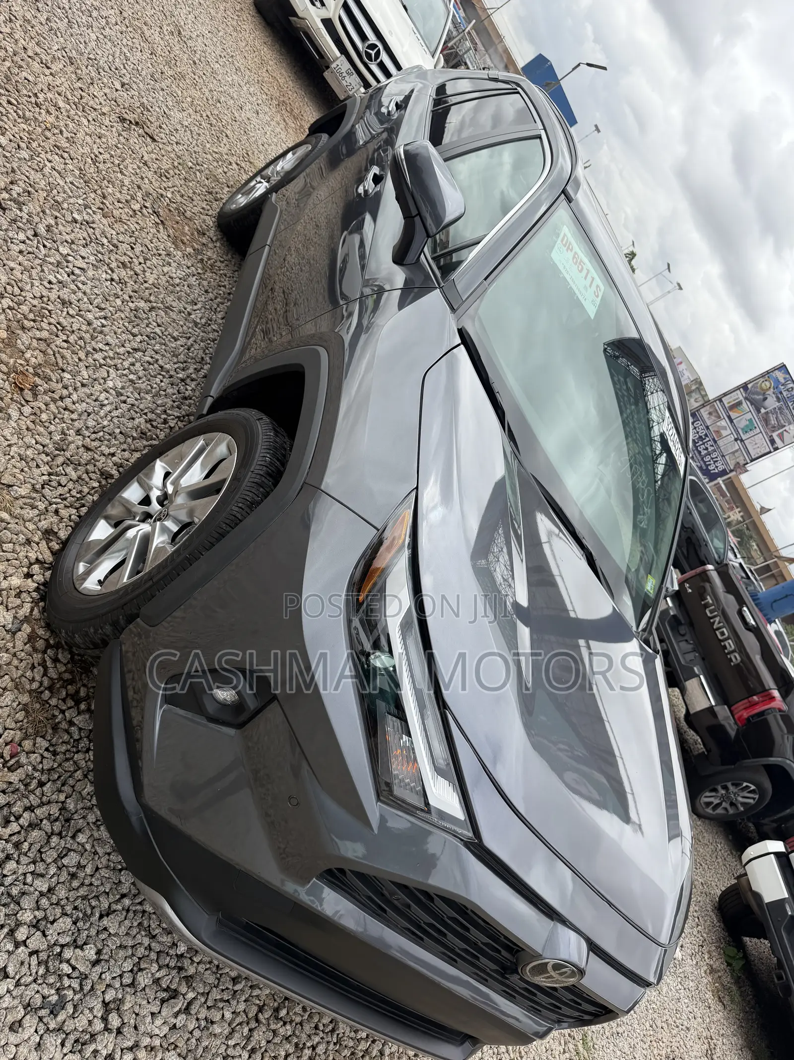 Toyota RAV4 Limited 2025 Gray