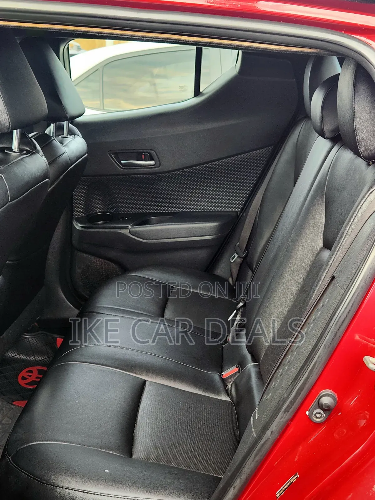 Toyota C-HR LE FWD 2019 Red