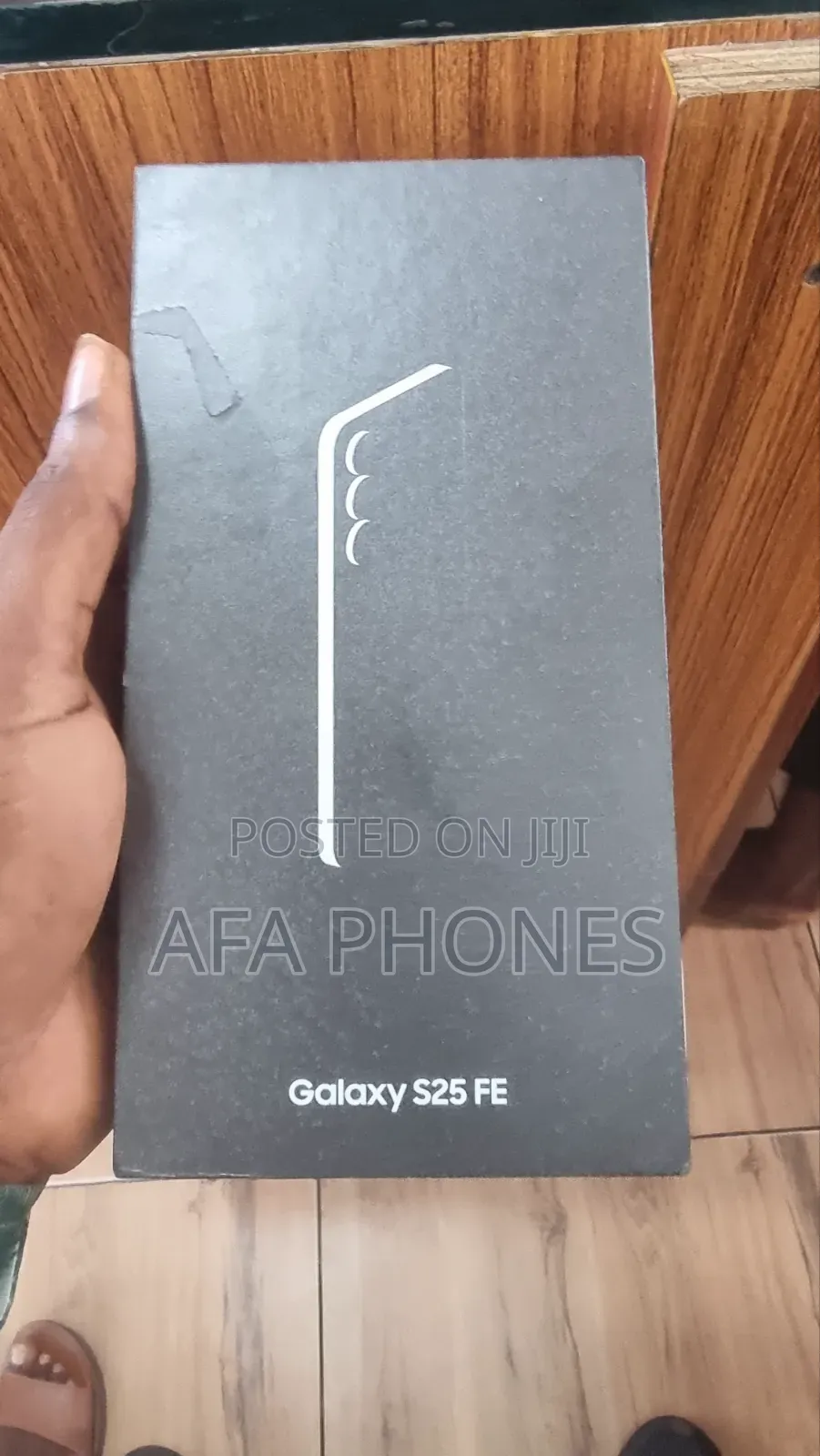 New Samsung Galaxy S25 FE 256 GB Gold