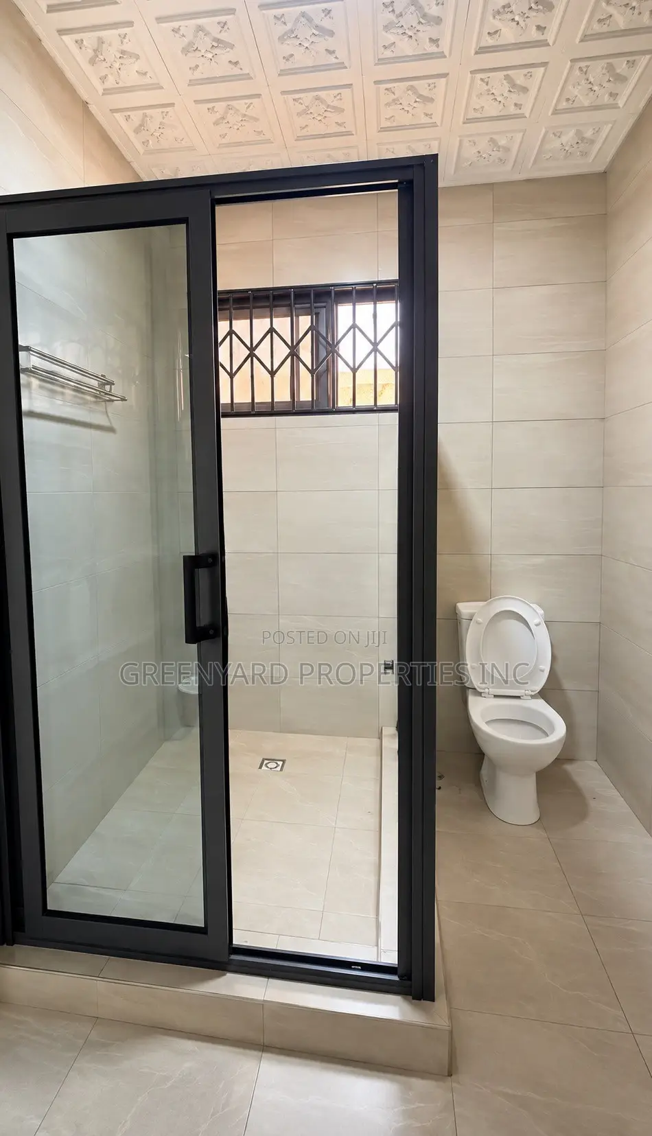 4bdrm House in American House, East Legon for rent