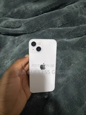 New Apple iPhone 13 256 GB Pink