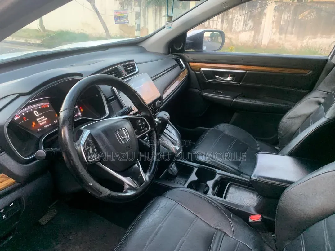 Honda CR-V Touring AWD 2019 White
