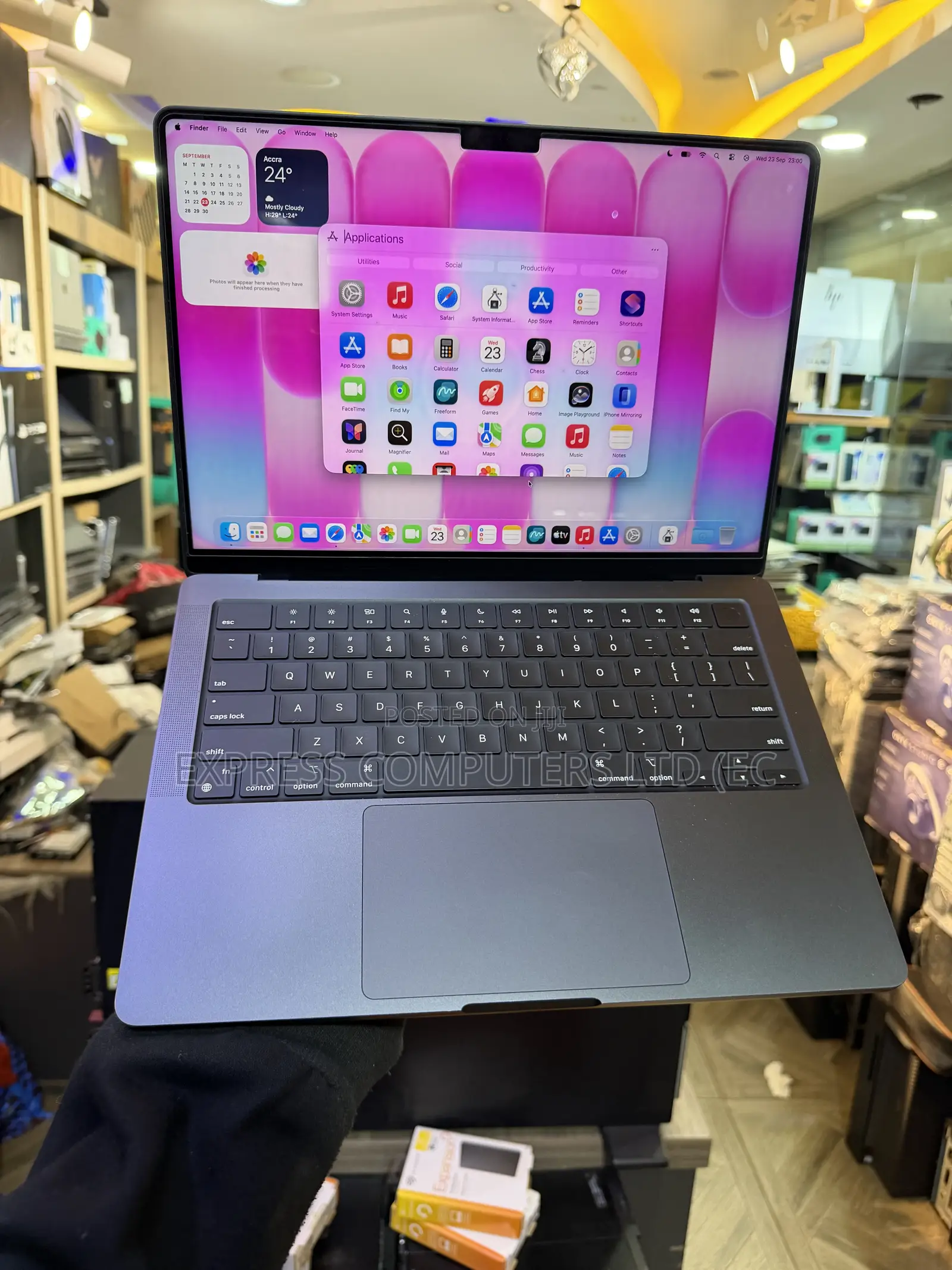 Laptop Apple MacBook Pro 2024 M4 Pro 24GB Apple M4 Pro SSD 1T
