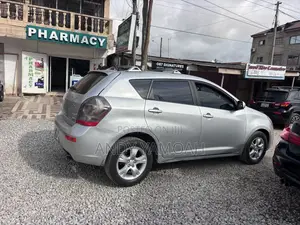 Pontiac Vibe 2010 Silver