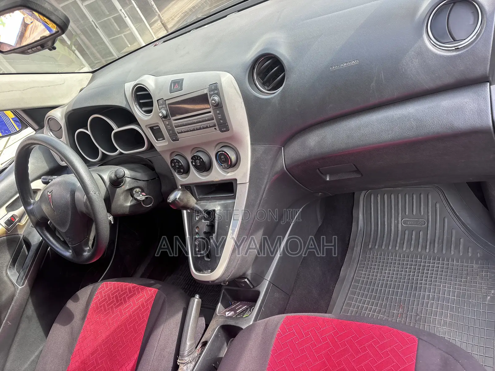 Pontiac Vibe 2010 Silver