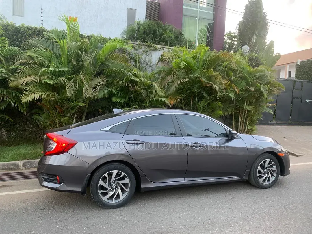 Honda Civic Sport Sedan 2019 Gray