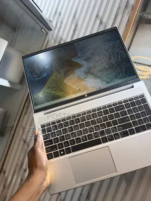 Laptop HP ProBook X360 455 G9 8GB AMD Ryzen 5 SSD 256GB