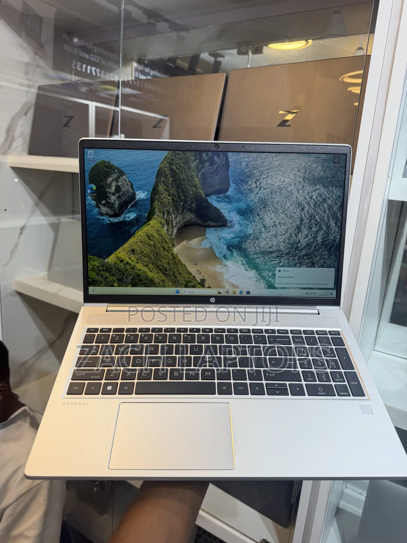 Laptop HP ProBook X360 455 G9 8GB AMD Ryzen 5 SSD 256GB