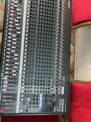 Yamaha MGP32X 32 Channel Mixer