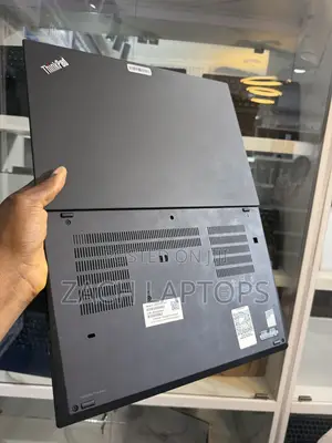 Laptop Lenovo ThinkPad T14 16GB Intel Core i7 SSD 512GB