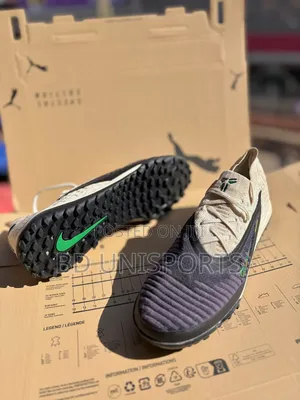 Nike Mercurial Gym Boots